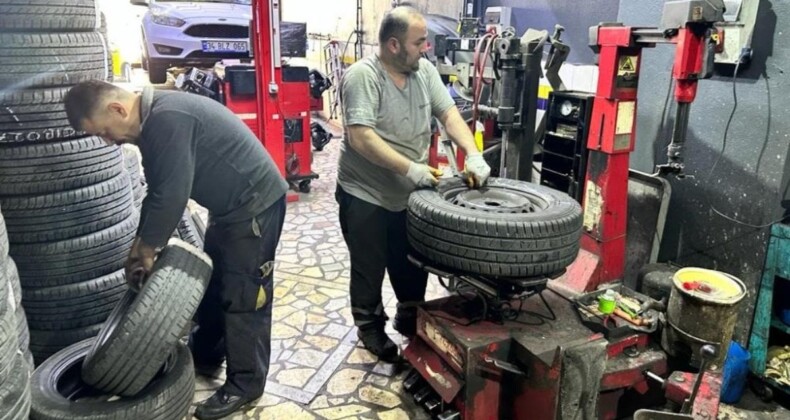 İstanbul’da kış lastiği uygulaması erkene çekildi: Lastikçiler doldu taştı