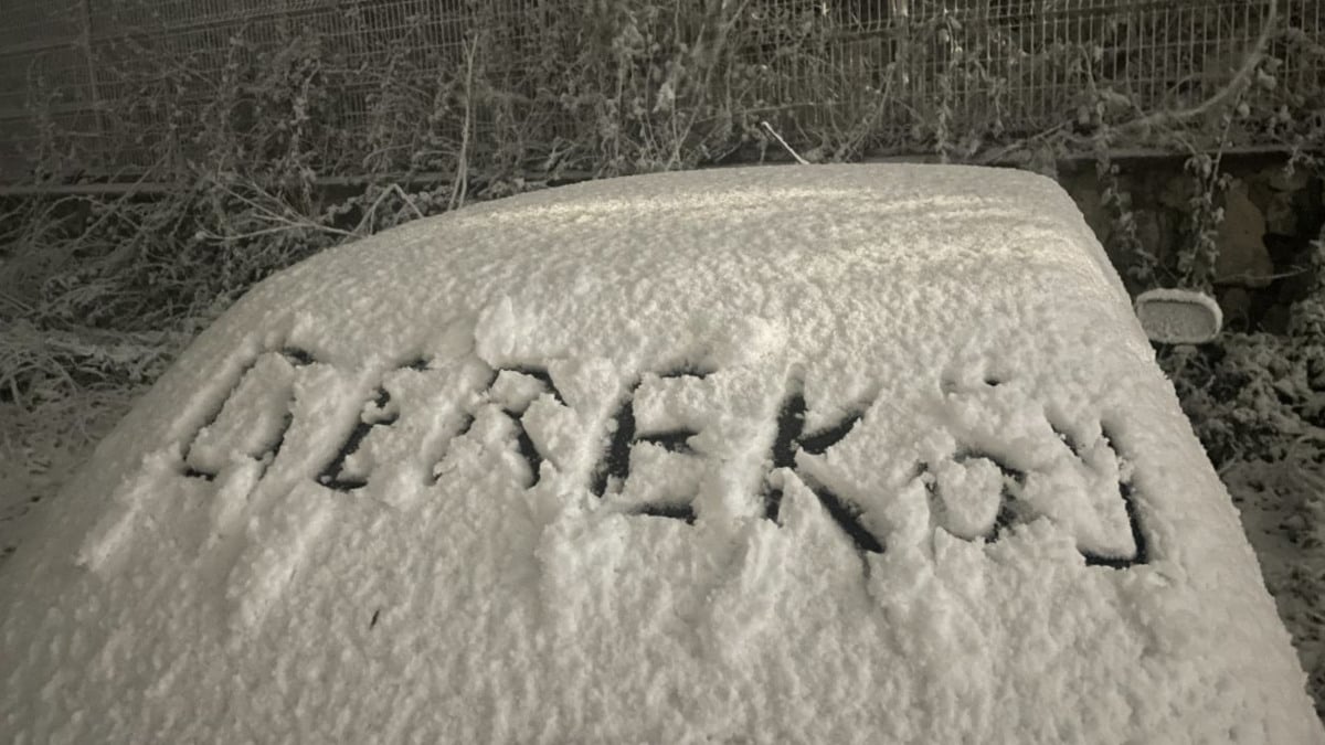 Kırklareli’de kar yağışı nedeniyle 25 köy yolu ulaşıma kapandı
