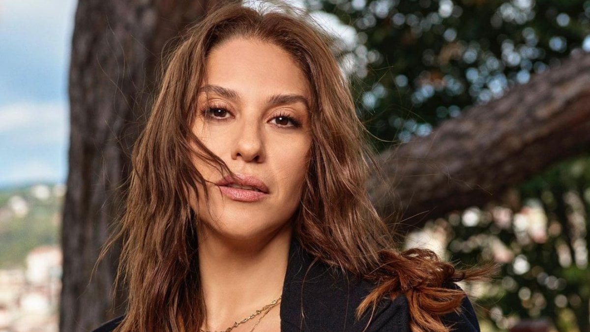 Kızılcık Şerbeti’nin Kıvılcım’ı cesurlaştı, takipçileri mest oldu! “İşte laik pozlar”