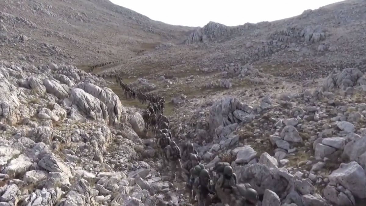 Komandolardan Davraz Dağı’nda 100’üncü Yıl Tırmanışı