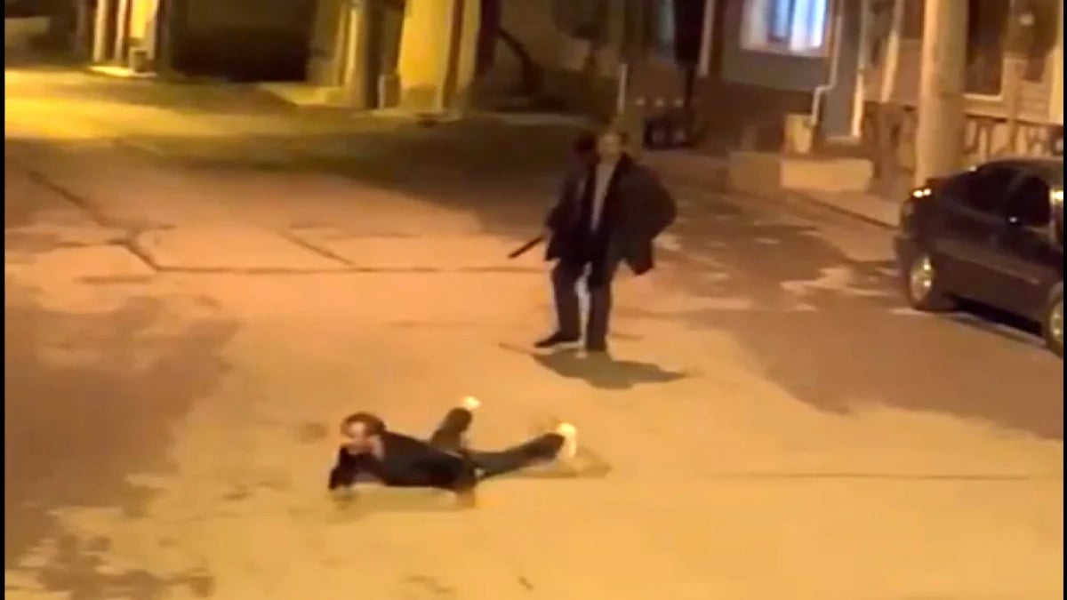 Kütahya’da araçlara ve polise saldıran alkollü şüpheli adli kontrolle serbest