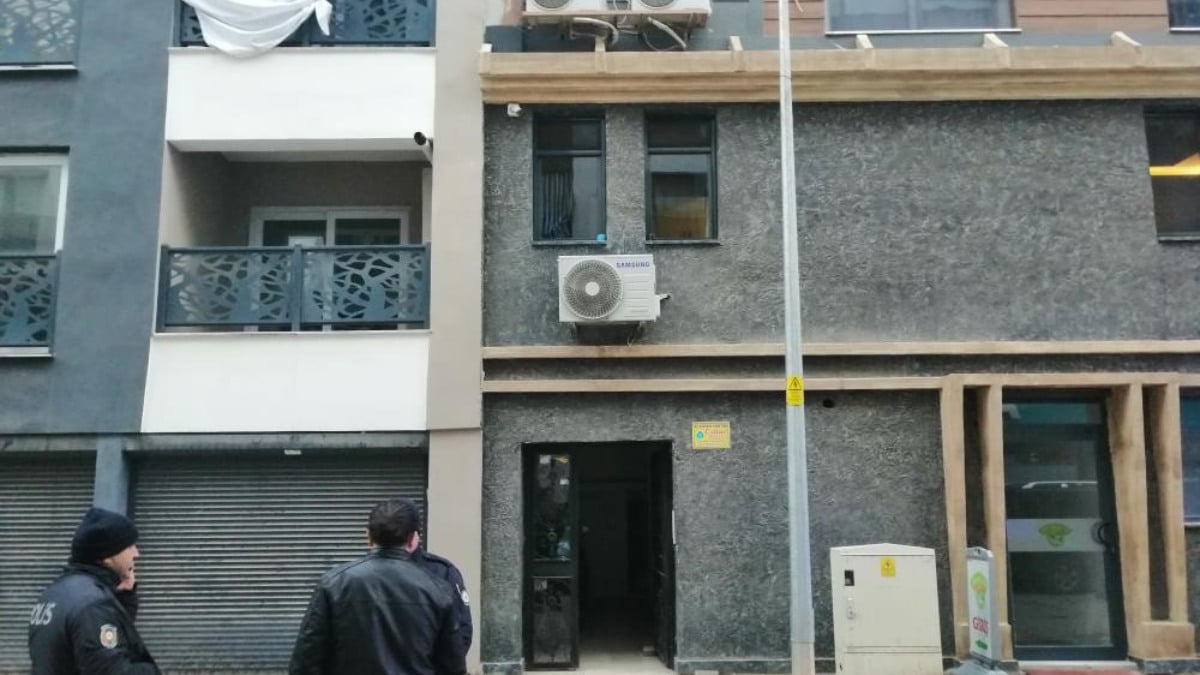 Manisa’daki asansörde can veren anne ve kızının cenazeleri toprağa verilecek