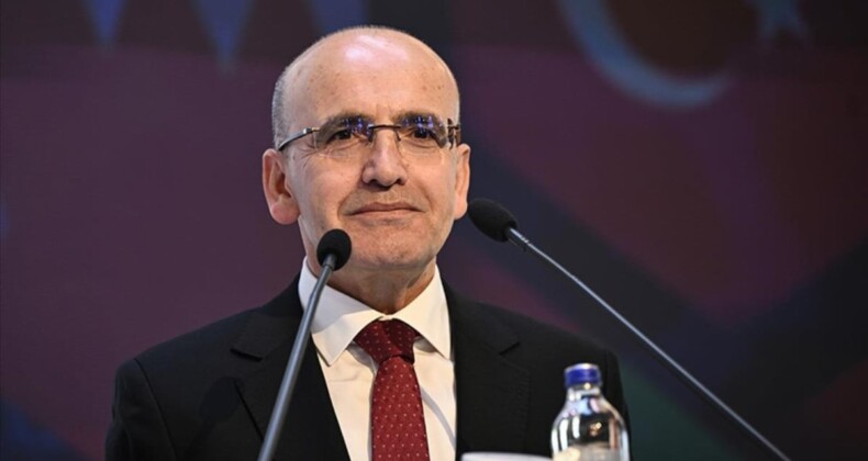 Mehmet Şimşek, ihracatçıların finansman sorununu çözecek uygulamanın müjdesini verdi