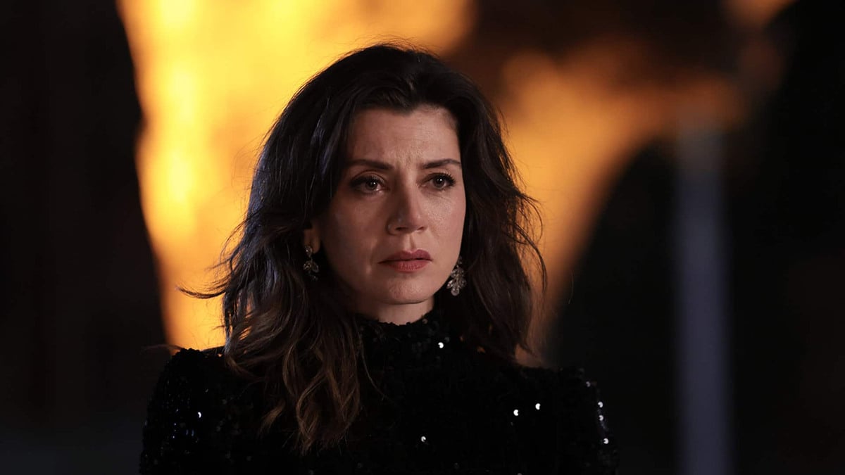 Ömer’in edepli Gamze’si sütyenle poz verdi, Instagram yıkıldı! “Yaktınız bizi Gökçe Hanım”