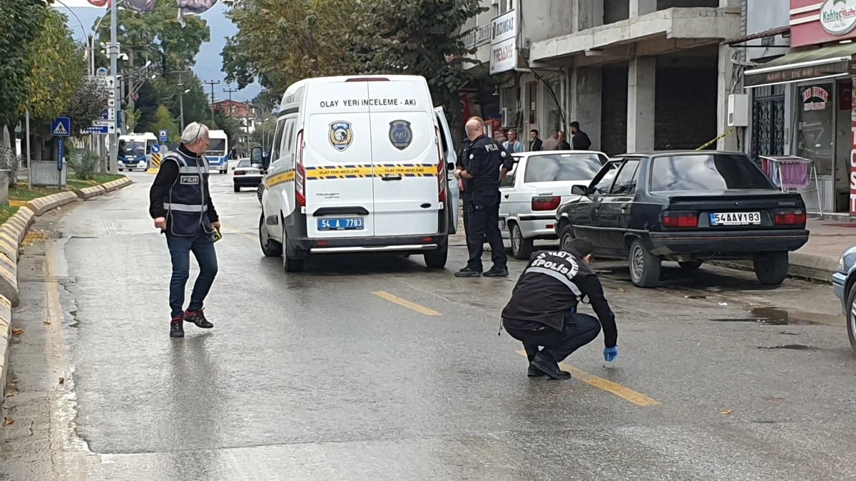Sakarya’da husumetlisini silahla yaralayıp kaçtı: Soruşturma sürüyor