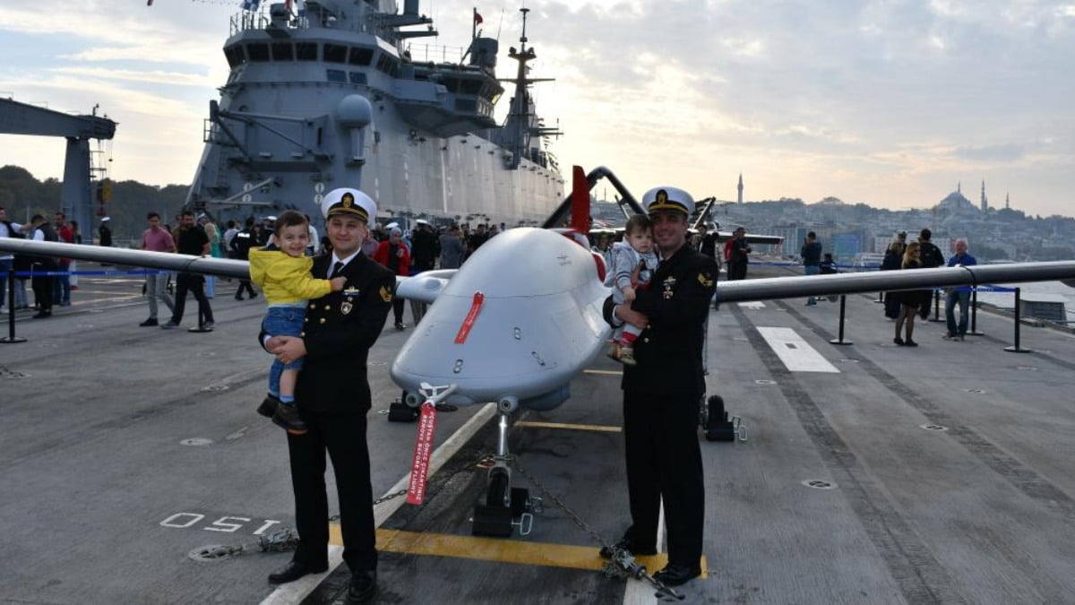 TCG Anadolu, yarın Sarayburnu Limanı’nda