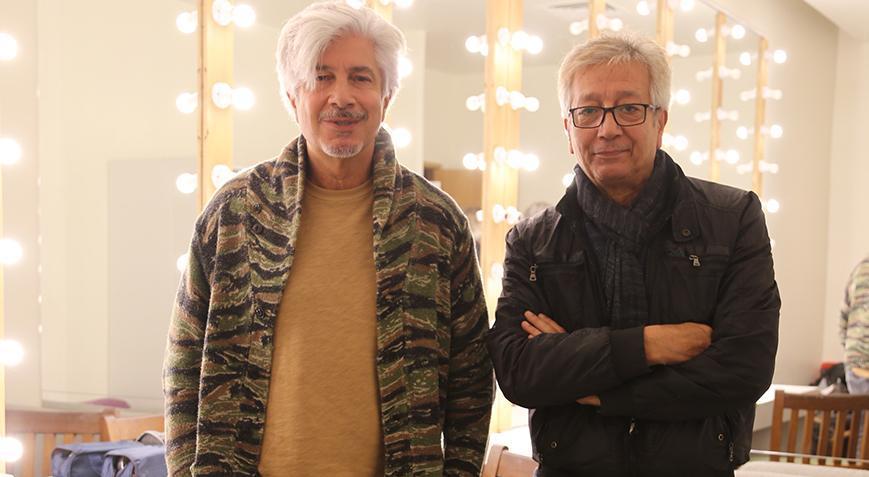 ‘Tiyatro bizim için tutku’