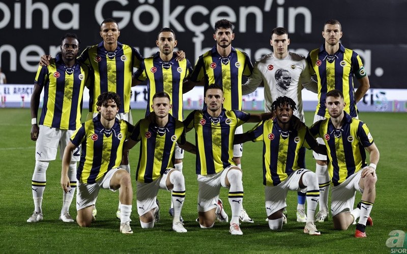TRANSFER HABERLERİ: Fenerbahçe’de ayrılıklar peş peşe! İsmail Kartal biletlerini kesti