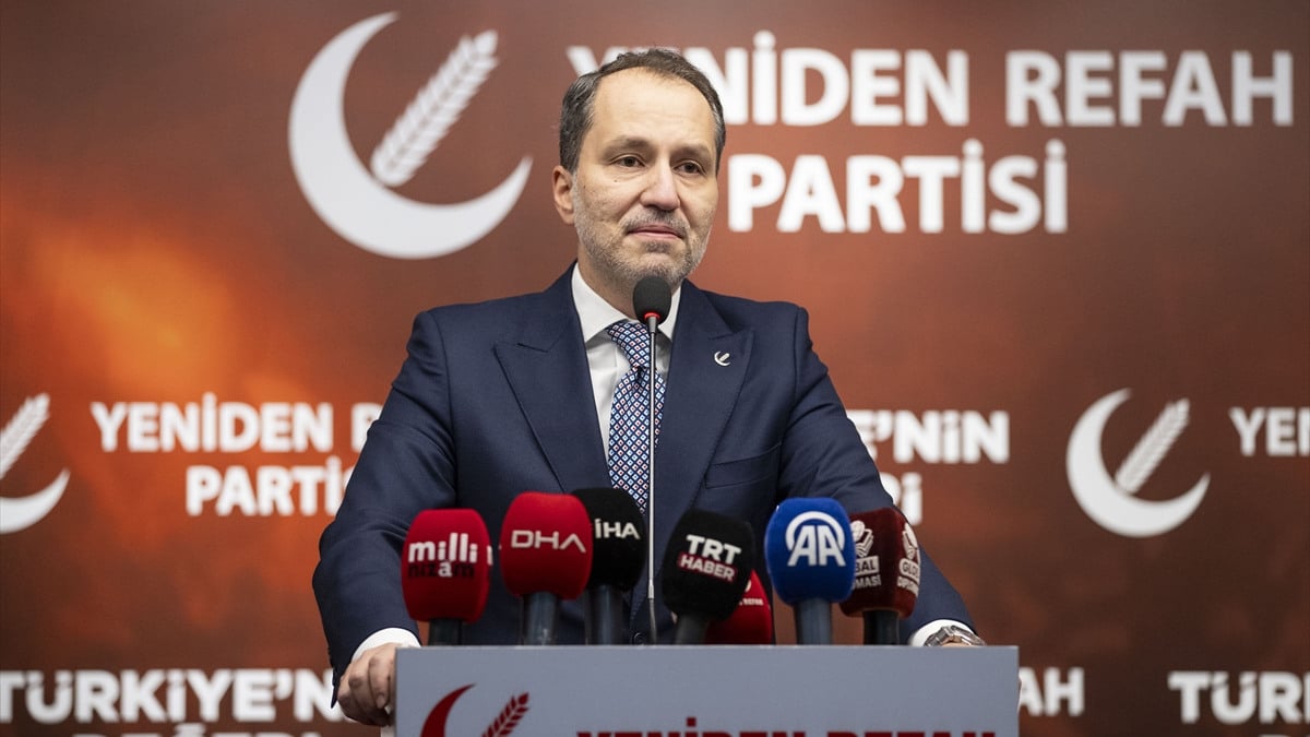 Yeniden Refah Partisi Genel Başkanı Fatih Erbakan’dan çağrı: ‘Amerika’nın İncirlik Üssü’nü kapatın’