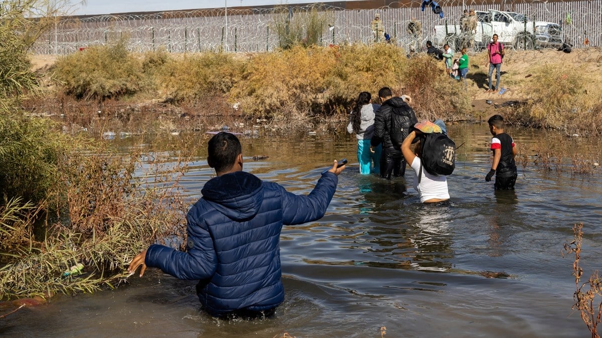 ABD-Meksika sınırında kriz: Göçmen sayısı artıyor