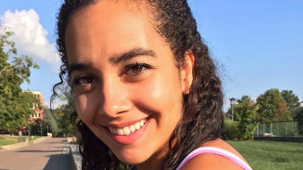 ABD’de öğrencisiyle arabada ilişkiye girdi: Çocuğun annesi yakaladı