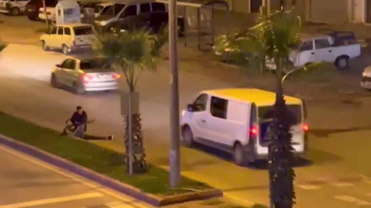 Adana’da bıçaklanan adamın yardımına koşan olmadı