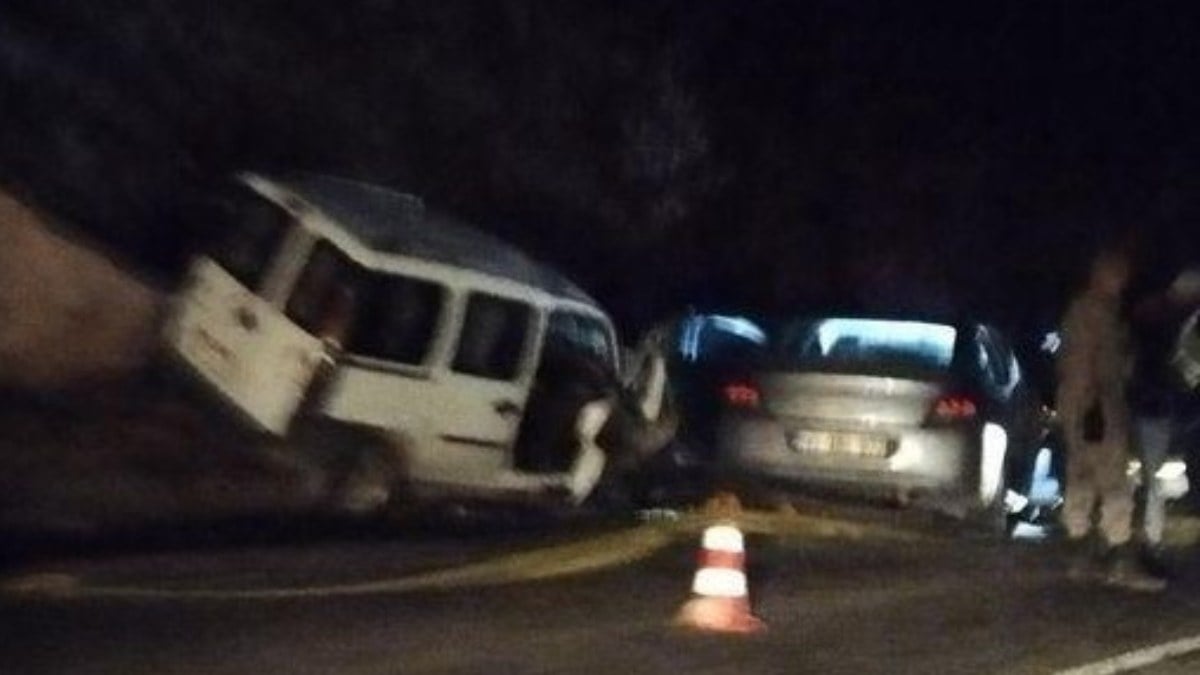 Adıyaman’da iki aracın kafa kafaya çarpıştığı kazada 1 kişi öldü