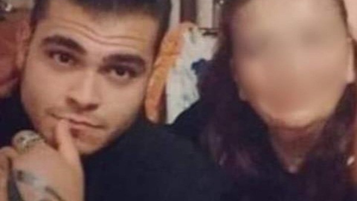 Afyonkarahisar’da annesinin sevgilisini öğrenen genç dehşet saçtı