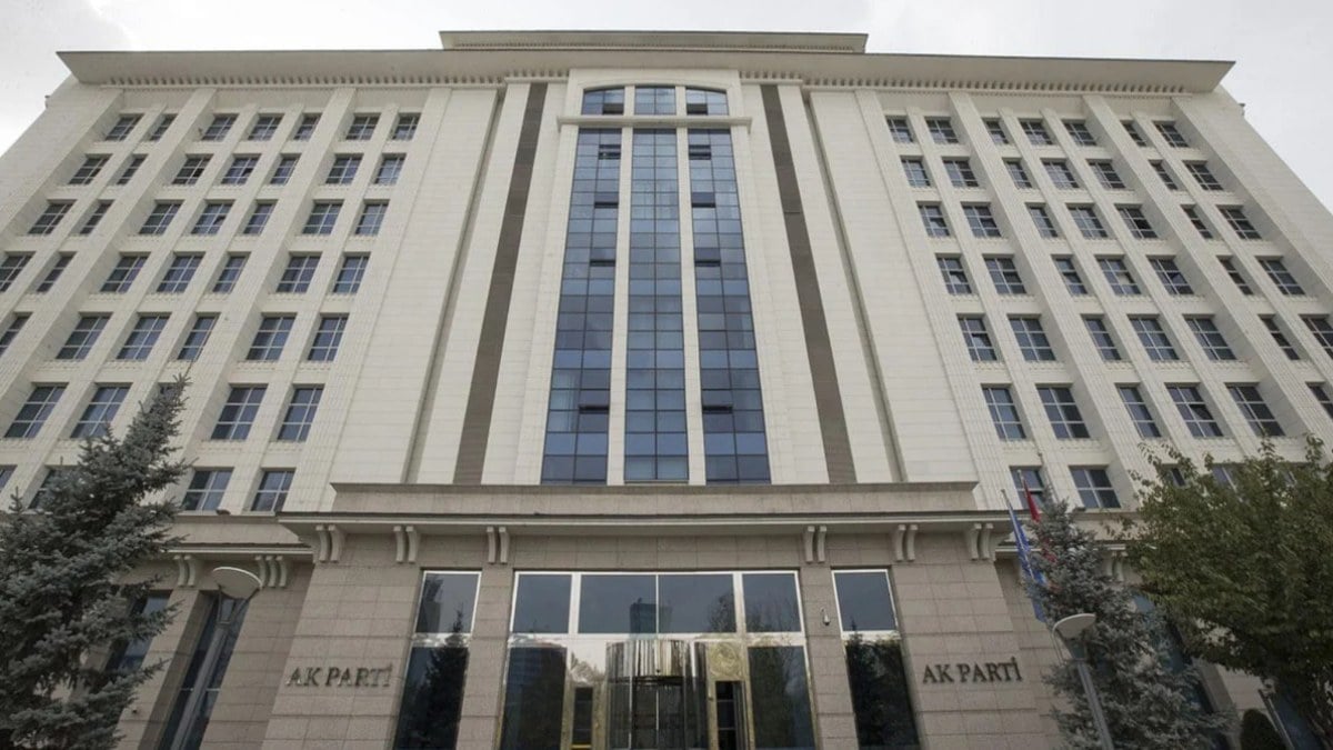 AK Parti’de seçim beyannamesine son şekli veriliyor