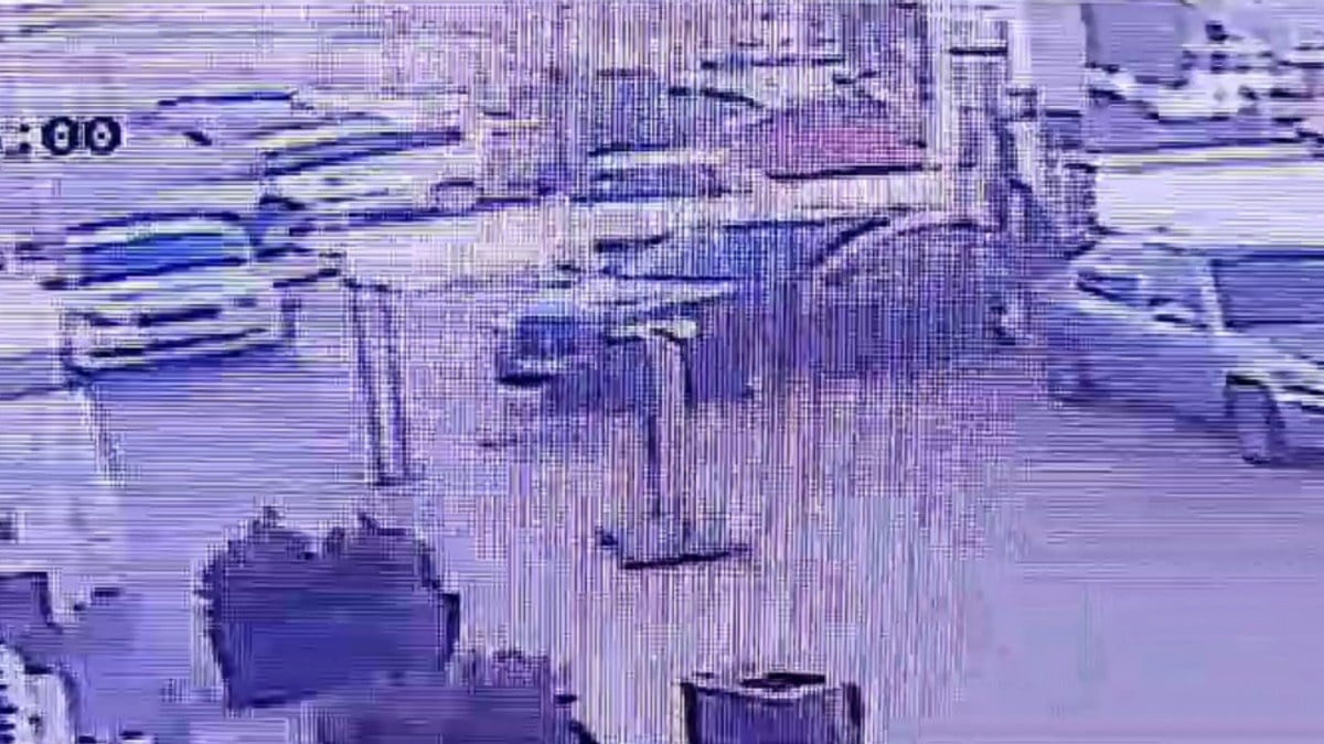 Ankara’da boğazına şeker kaçan kadını, trafik polisi ‘Heimlich manevrası’ ile kurtardı