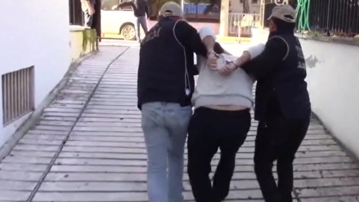 Balıkesir’de şehitleri hedef alan şüphelinin yakalandığı anlar