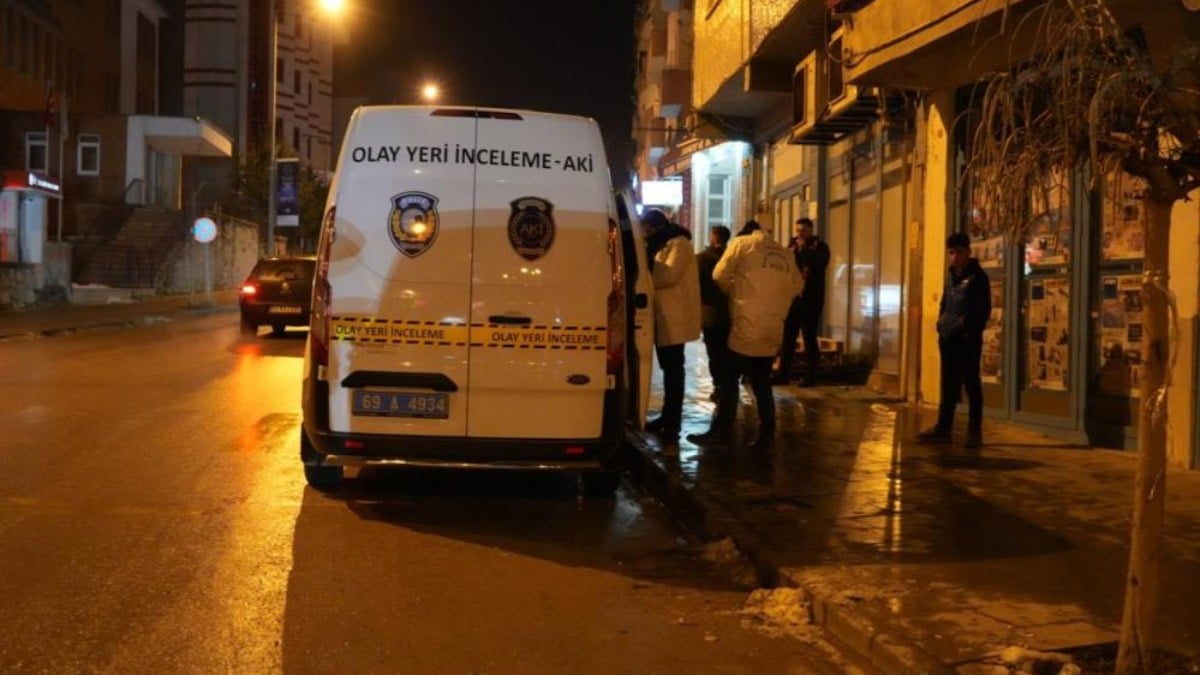 Bayburt’ta 6 çocuk annesi kadın evinde boğularak öldürüldü