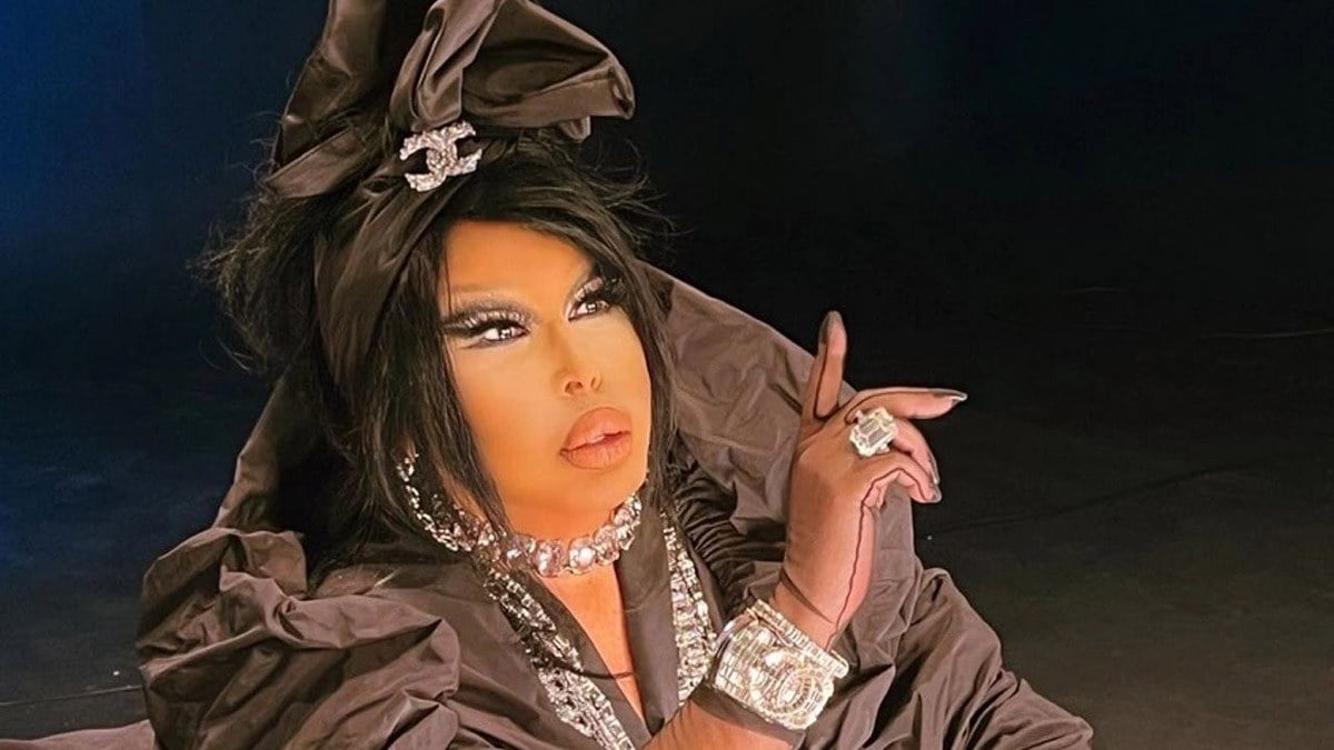 Bülent Ersoy’un tercih ettiği mezarın fiyatını duyan şoka giriyor! Resmen bir ev fiyatı…