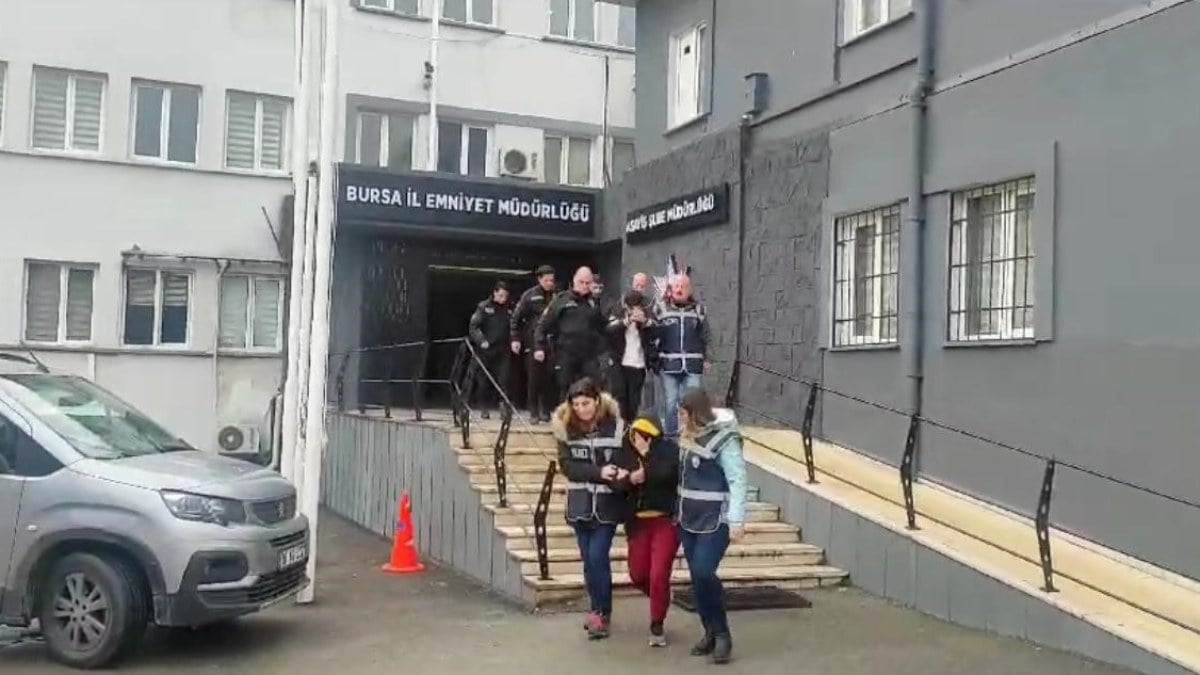 Bursa’da kendilerini depremzede olarak tanıtan karı koca fuhuş suçundan tutulandı