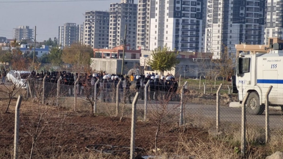 Diyarbakır’da kaçak elektrik kontrolü sırasında silahlı saldırı: 9 yaralı