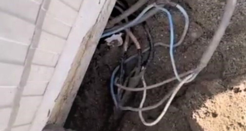 Diyarbakır’da yer altından kaçak elektrik şebekesi çekildiği ortaya çıktı