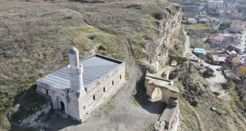 Erzincan’daki 800 yıllık cami ibadete açılıyor