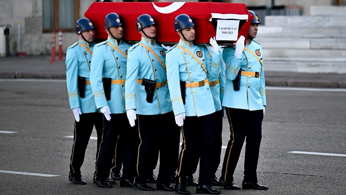 Eski bakanlardan Yaşar Okuyan için Meclis’te cenaze töreni düzenlendi