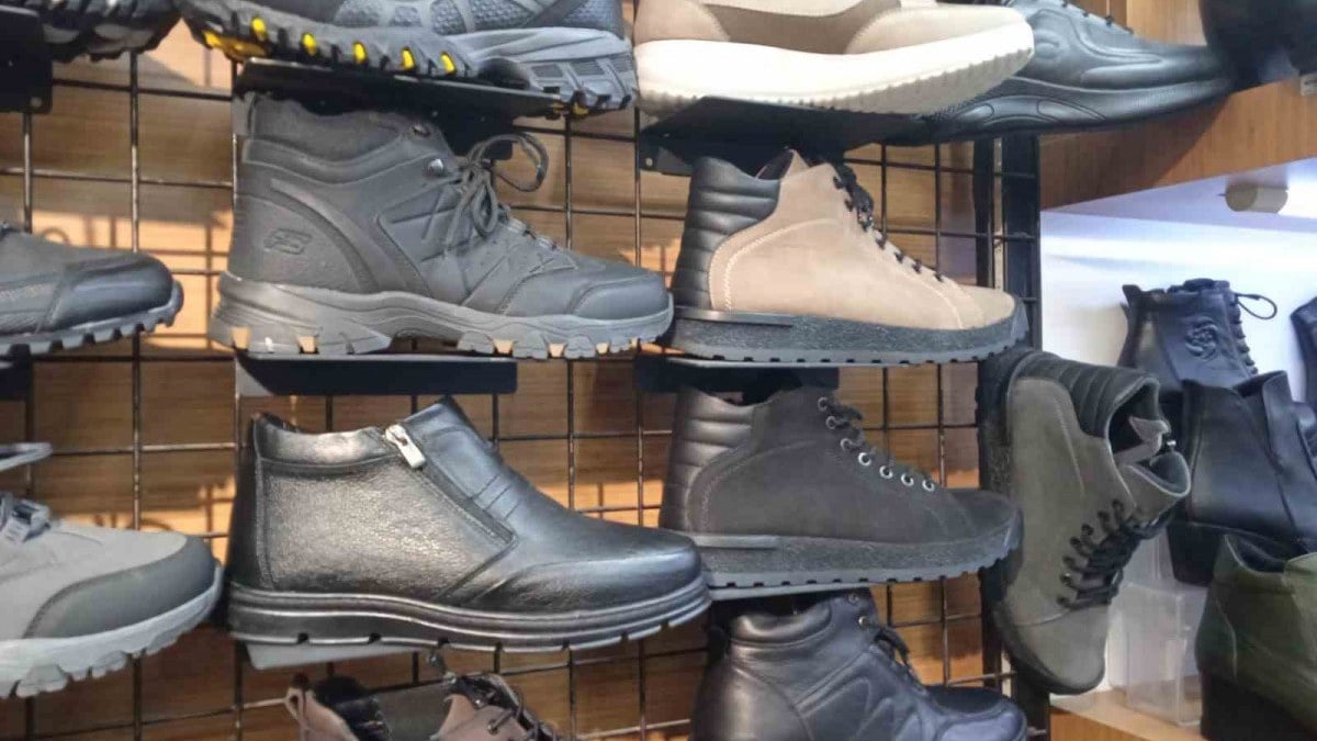 Eskişehir’de yağışlı hava bot satışlarını canlandırdı