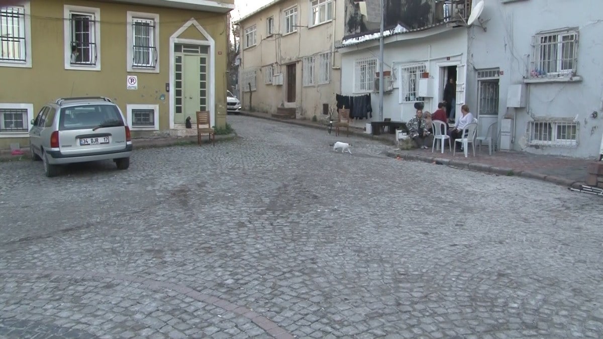 Fatih’te bir kadının canına kastedildi! Eski eşi acımasızca ateş etti…