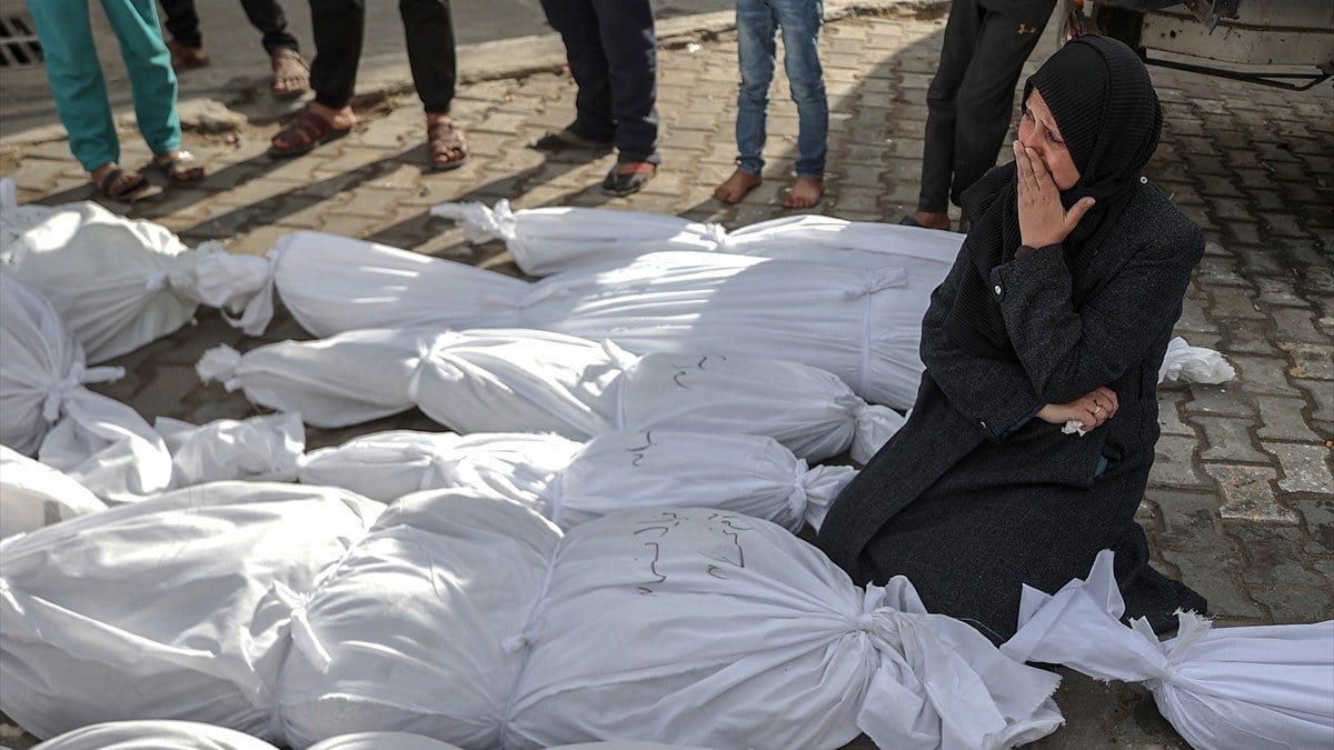 Gazze’de can kaybı 18 bini geçti