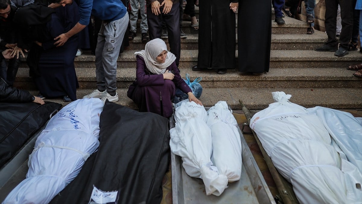 Gazze’de can kaybı 21 bini aştı