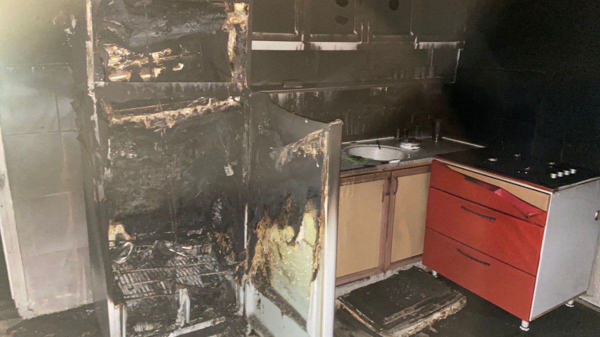 Giresun’da buzdolabını soba sanarak yakan Alzheimer hastası kadın, zehirlenerek öldü