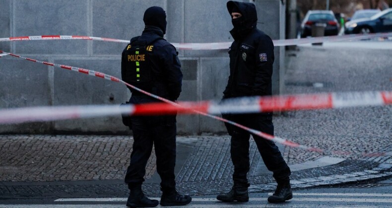 Görgü tanıkları, Prag’daki silahlı saldırıyı anlattı