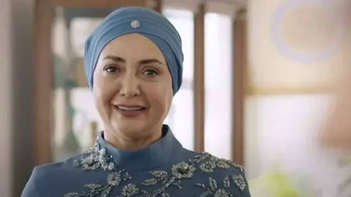 Kızılcık Şerbeti’nin Pembe’si hem açıldı hem döktürdü! “Kaybettiğine dön de bak Apo”