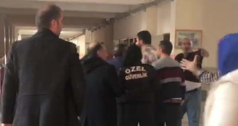 Kocaeli’de veliler okulu bastı: Öğretmenleri darbettiler