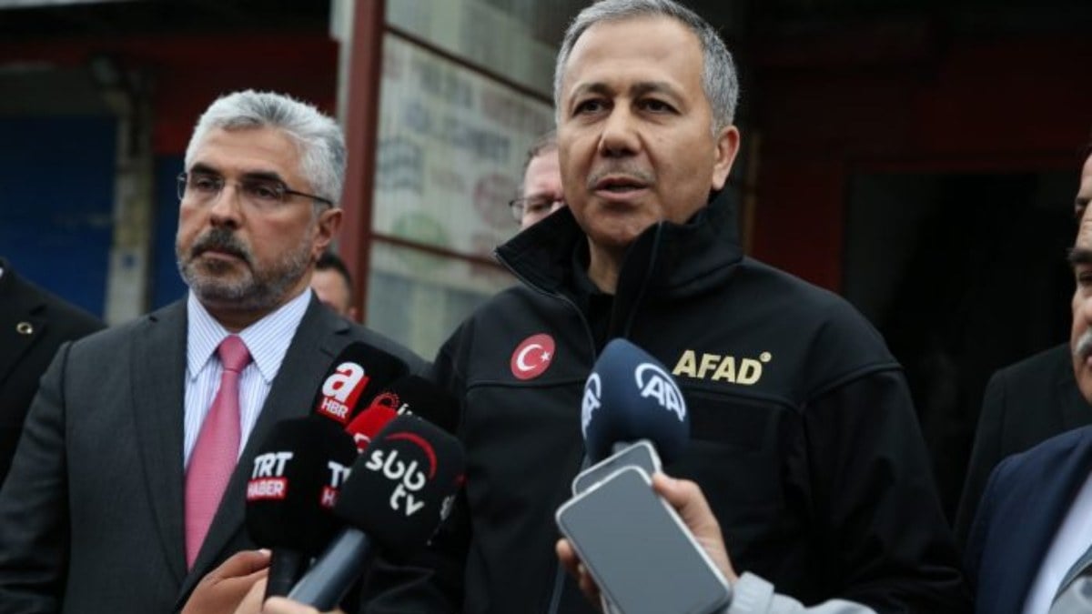 Marmara’da deprem! Bakan Yerlikaya son gelişmeleri paylaştı