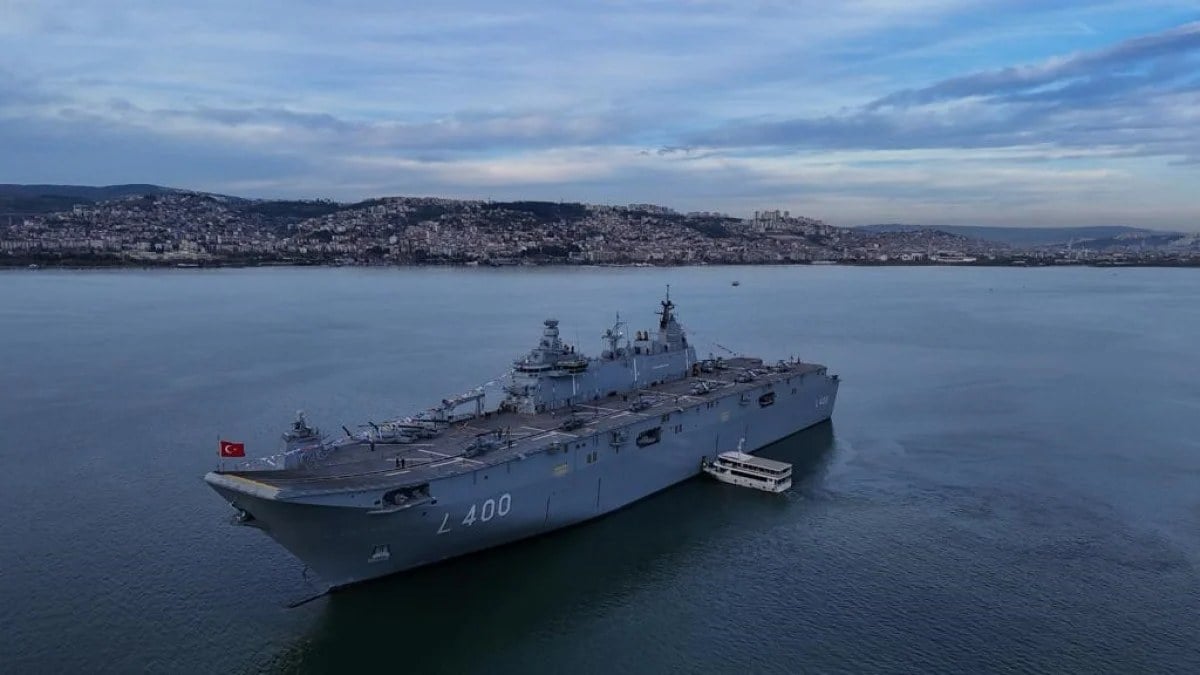 Mavi Vatan’da tüm heybetiyle TCG Anadolu…