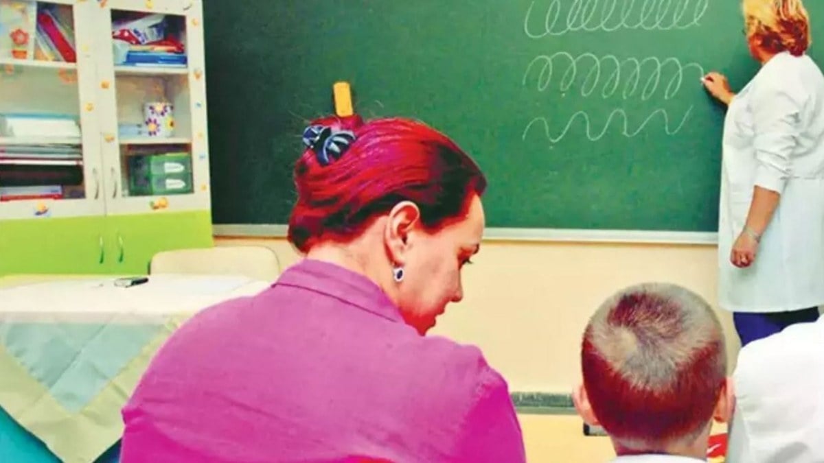 MEB tarafından kaldırılan sınıf anneliği, isim değiştirerek devam ediyor…