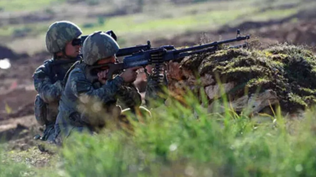 MSB duyurdu! Fırat Kalkanı bölgesinde 5 terörist öldürüldü