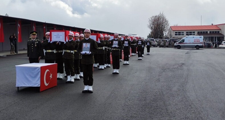 Pençe Kilit şehitlerine veda…