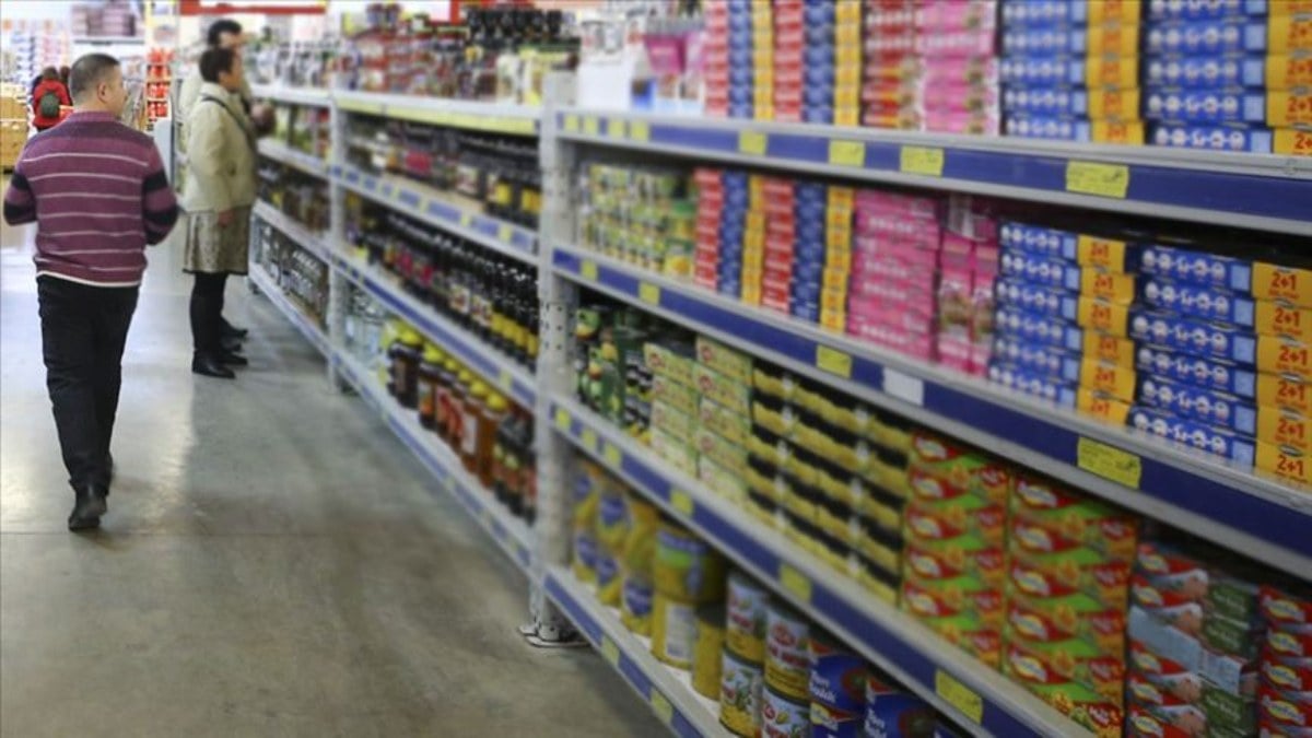 Perakende satış hacmi yıllık yüzde 13,7 arttı