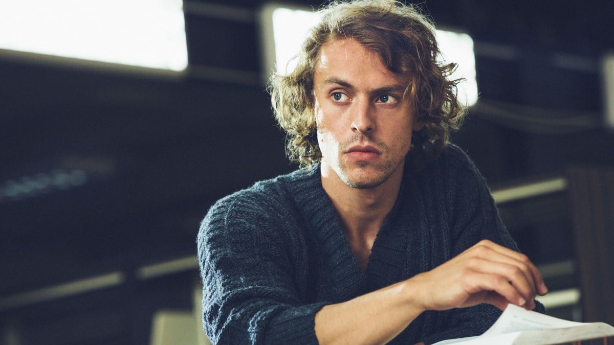 Sandık Kokusu’nun yıldızı Metin Akdülger’in fenomen aşkına bakın! Pozlarını gören iç geçirdi…