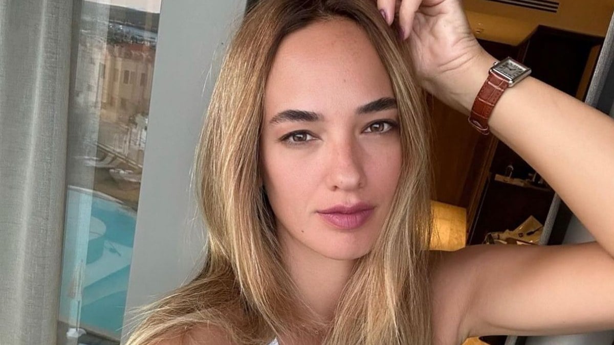 Seda Bakan tesettüre girdi, sosyal medya yıkıldı! “41 kere Maşallah”