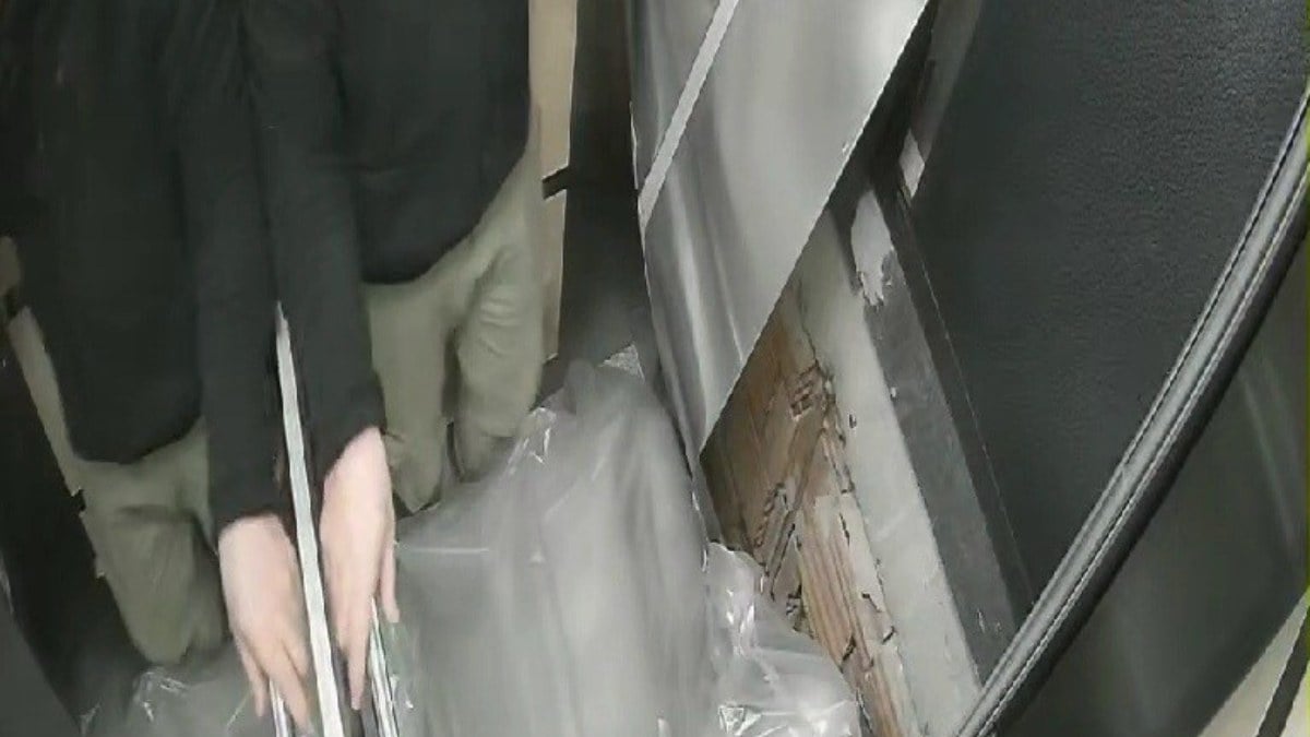 Tekirdağ’da asansörün zemin kata çakıldığı anlar görüntülendi