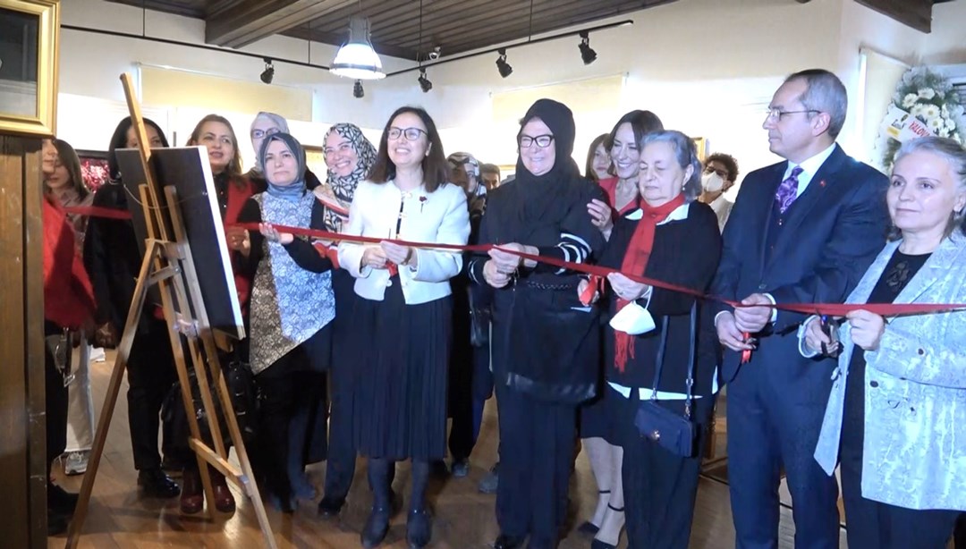 Yalova’da 100. Yıl 100 Eser Karma Sergisi açıldı