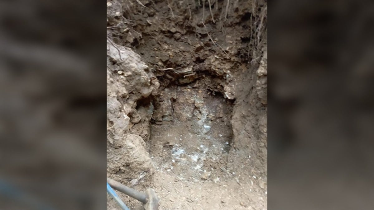 Yalova’da defineciler suçüstü yakalandı