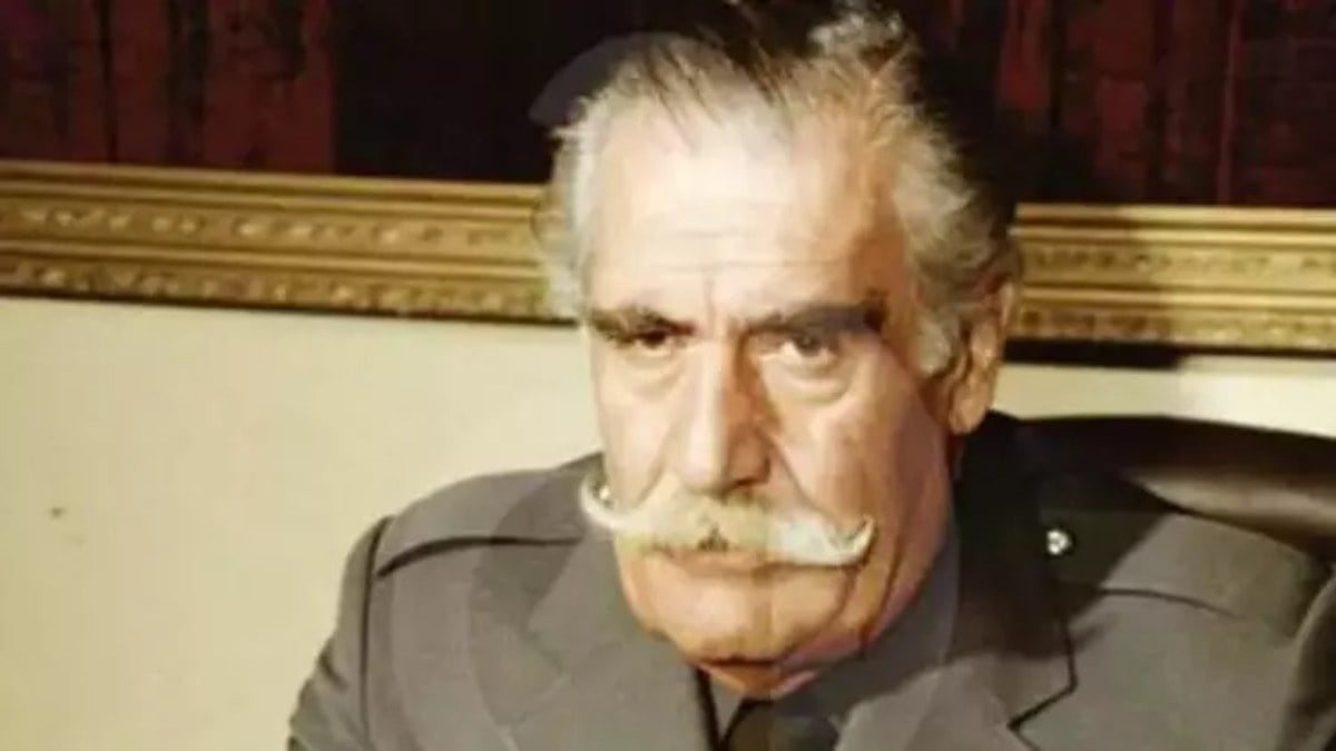 Yeşilçam’ın fabrikatörü Hulusi Kentmen’in asıl mesleği ortaya çıktı! İnanmayacaksınız ama…