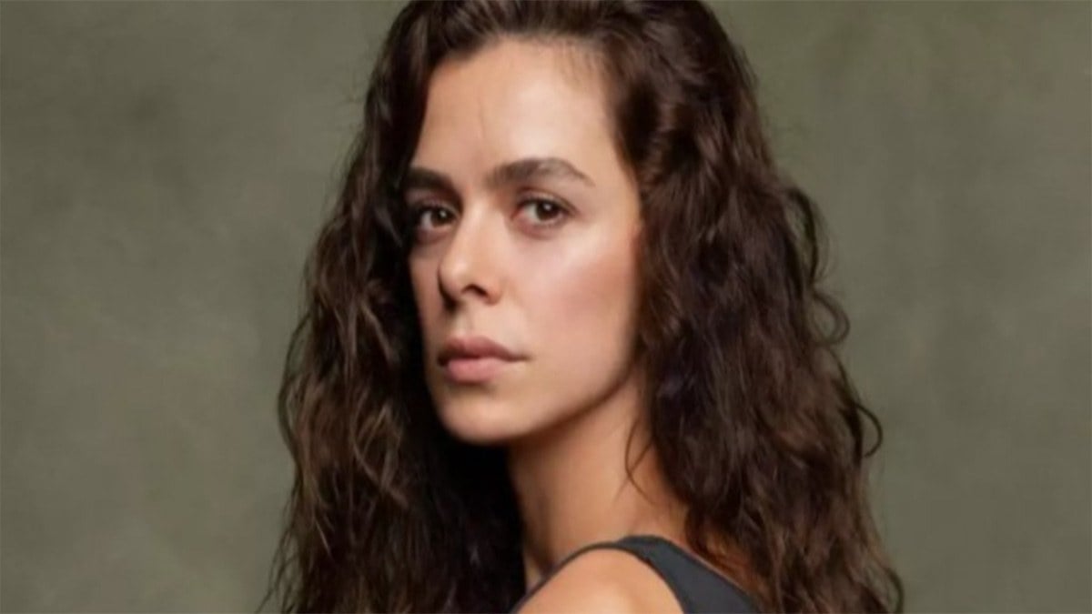 ‘Yüzüstü bıraktı’ iddialarına Özge Özprinçci’den açıkalama geldi!