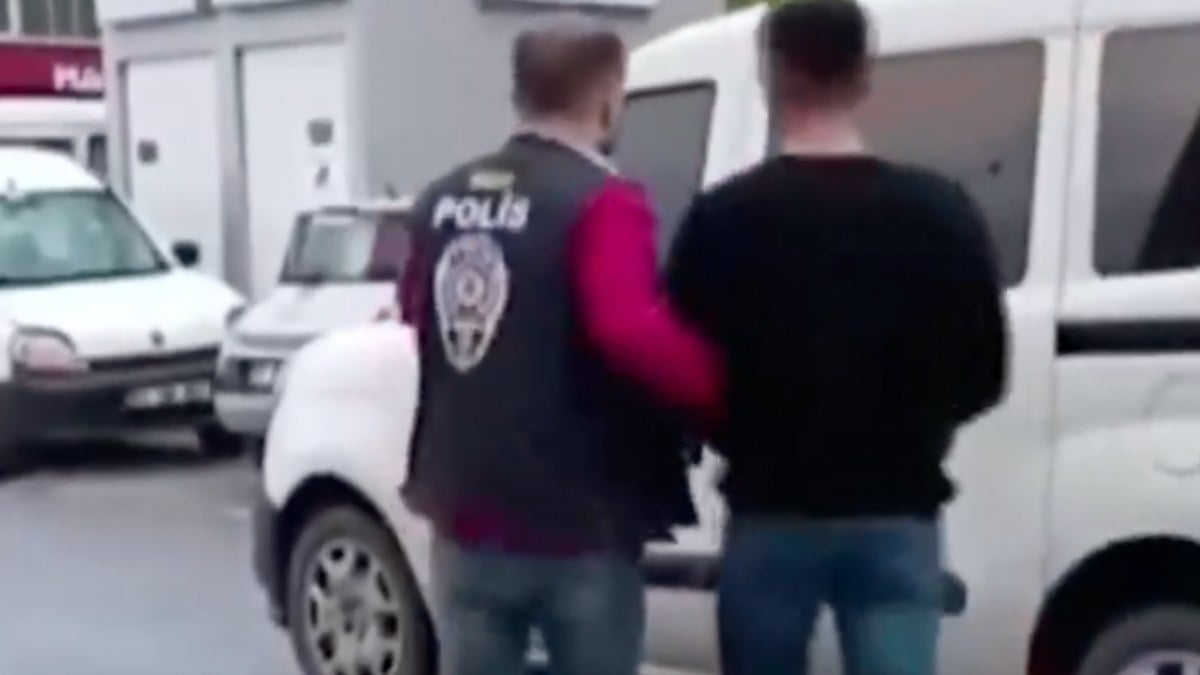 20 ilde Sibergöz-16 Operasyonu! 35 kişi yakalandı…